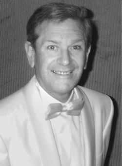 Daniel Chopinez.